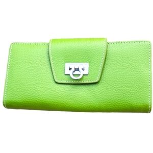 Salvatore Ferragomo 💚 Green Leather Wallet